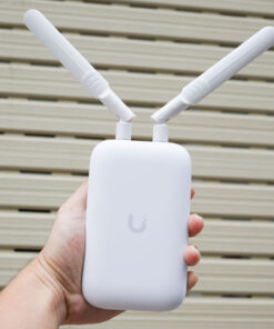 Bộ phát WiFi 5 UniFi Swiss Army Knife (UK-Ultra)