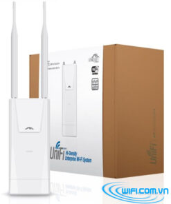 Ubiquiti UniFi AP Outdoor Plus - Hàng USA. Lắp đặt ngoài trời, Phủ sóng Rộng, Chịu tải 100 user.