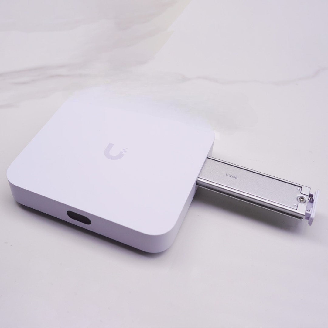 Ubiquiti UniFi Cloud Gateway Max | UCG-Max